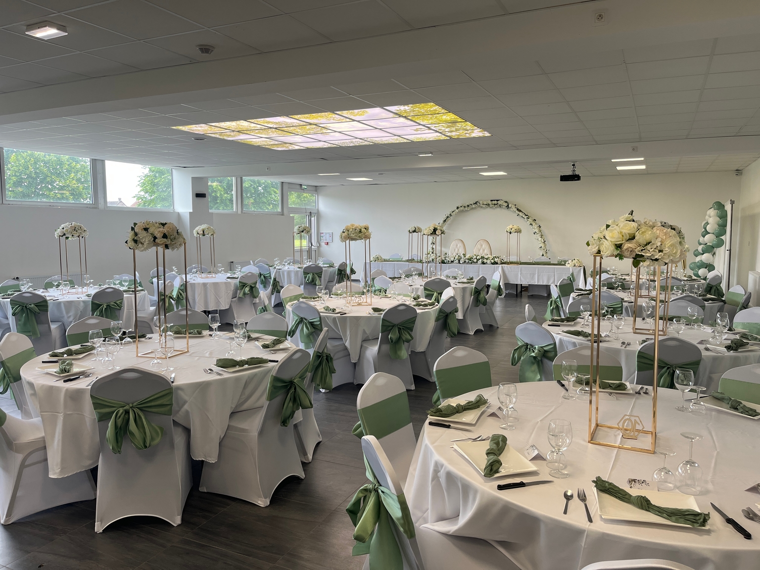 Mariage dans les Hauts-de-France : EVG, Familles, Amis, l'Ambiance Festive Pour Tous !