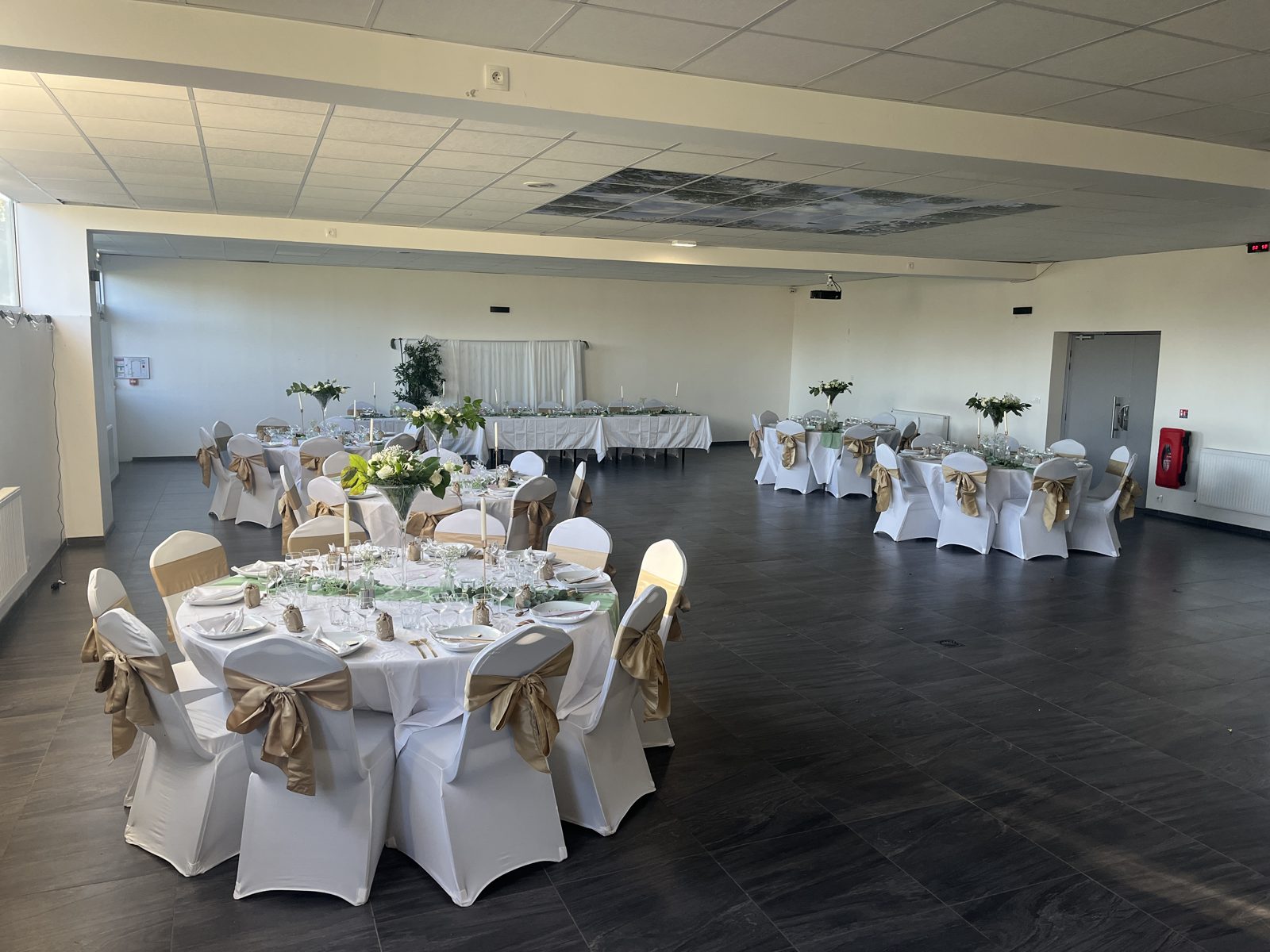 Décoration de table pour un mariage chez Team Square